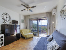 Knusse studio Vanille op 300m van het strand in Bandol - thumbnail 2