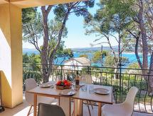 Appartement Les Goelands: zee & strand op 200 meter in Saint Cyr sur Mer - thumbnail 1