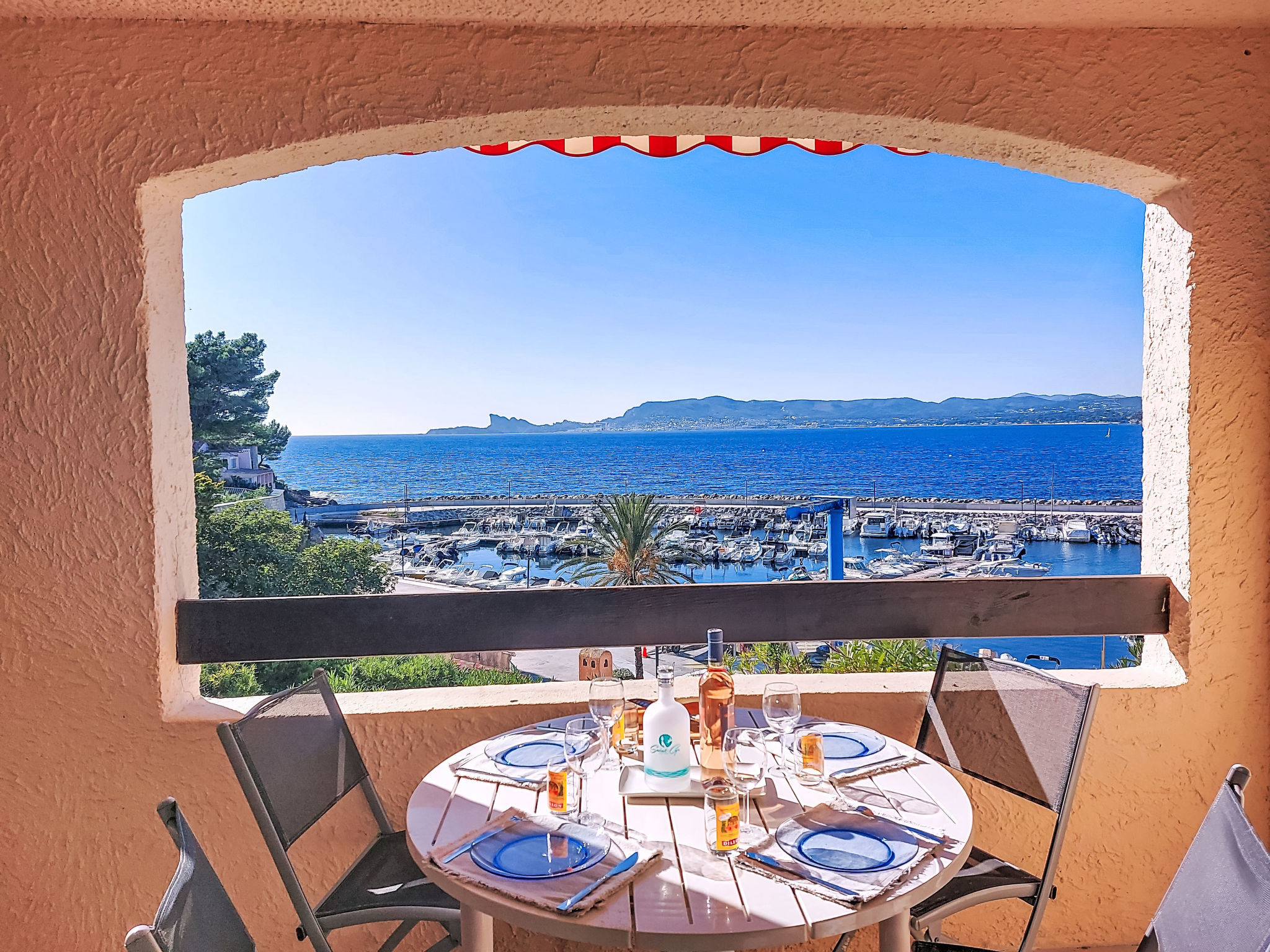 Château de la Madrague-Outside