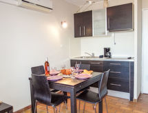 Les Aigues Marines: sfeervol appartement aan de Côte d'Azur, 600m van strand - thumbnail 5