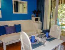 Zonnige studio op 400m van strand en jachthaven Saint Cyr sur Mer - thumbnail 4