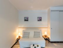 Knus appartement op 30 meter van het zandstrand in Saint Cyr sur Mer - thumbnail 6