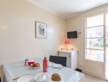 Knus appartement op 30 meter van het zandstrand van Les Lecques - thumbnail 6