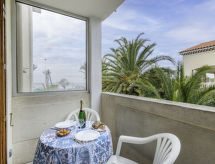 Knus appartement op 30 meter van het zandstrand van Les Lecques - thumbnail 1