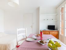 Knus appartement op 30 meter van het zandstrand van Les Lecques - thumbnail 6