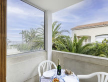 Knus appartement op 30 meter van het zandstrand van Les Lecques - thumbnail 2