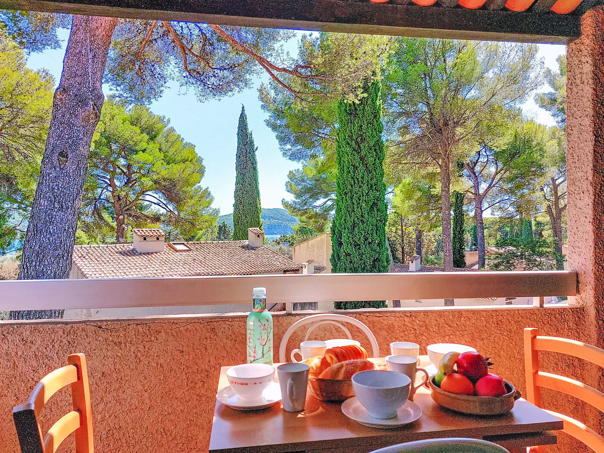 Les Hauts du Port-Buiten