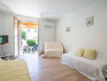 Knus appartement op 150 meter van het strand in Les Lecques - thumbnail 6