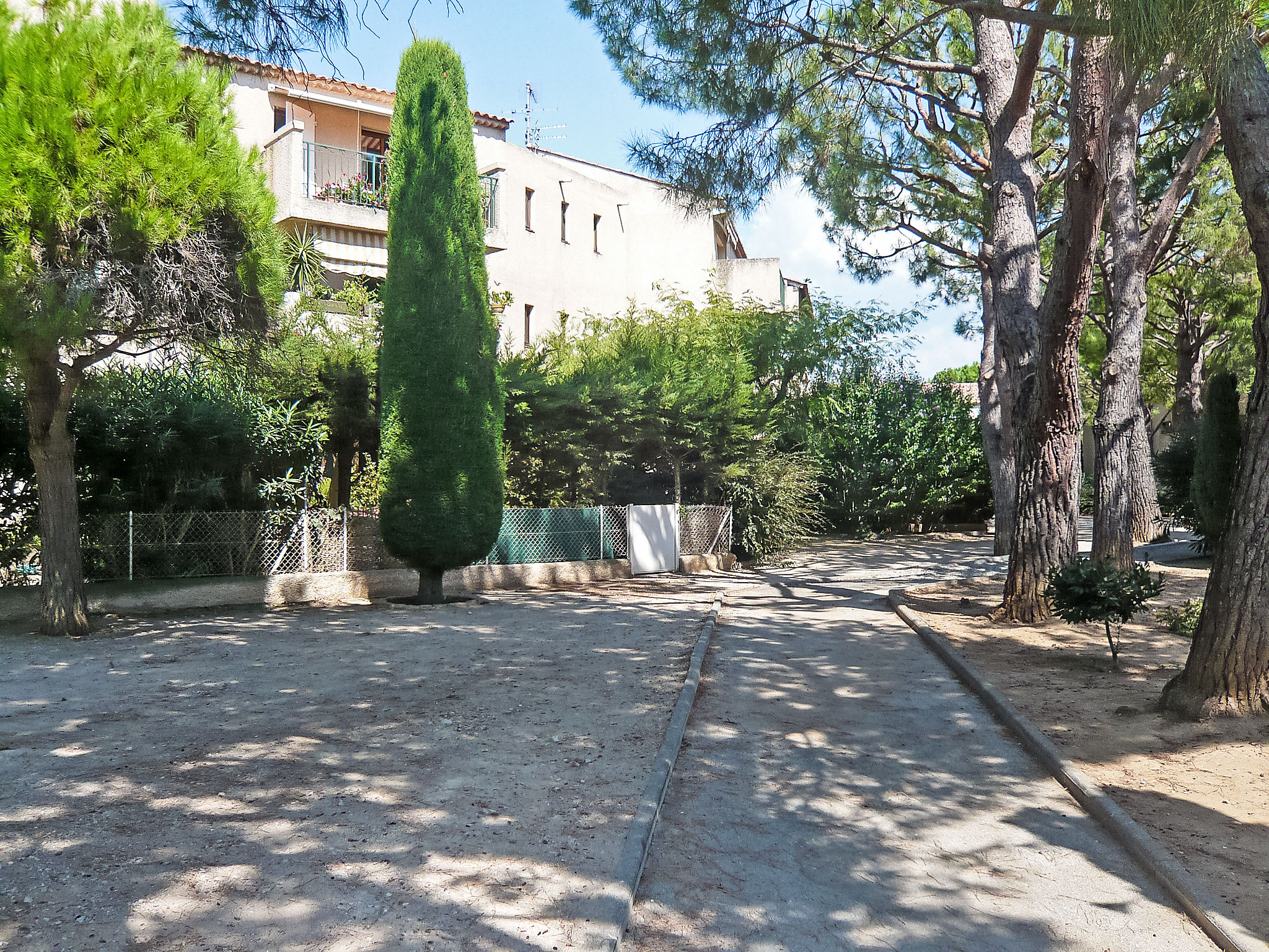 Photo of L'Ile heureuse