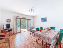 Rustiek appartement bij zee en golf in Saint Cyr sur Mer - thumbnail 4