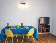 Rustiek appartement voor 5 bij strand Les Lecques, Côte d'Azur - thumbnail 5