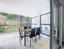 Licht appartement op 700 meter van zandstrand Les Lecques - thumbnail 4