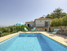 Vrijstaande villa met privézwembad nabij zee en golf in La Cadière d'Azur - thumbnail 2