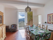 Centraal appartement in La Cadière d'Azur met uitzicht op de golfbaan - thumbnail 2