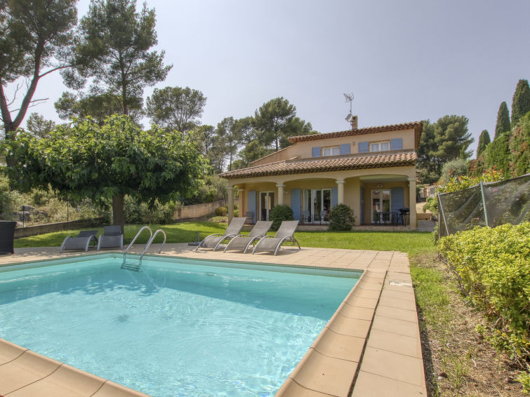 Villa met open haard en privézwembad in La Cadière d'Azur in La Cadière-d'Azur