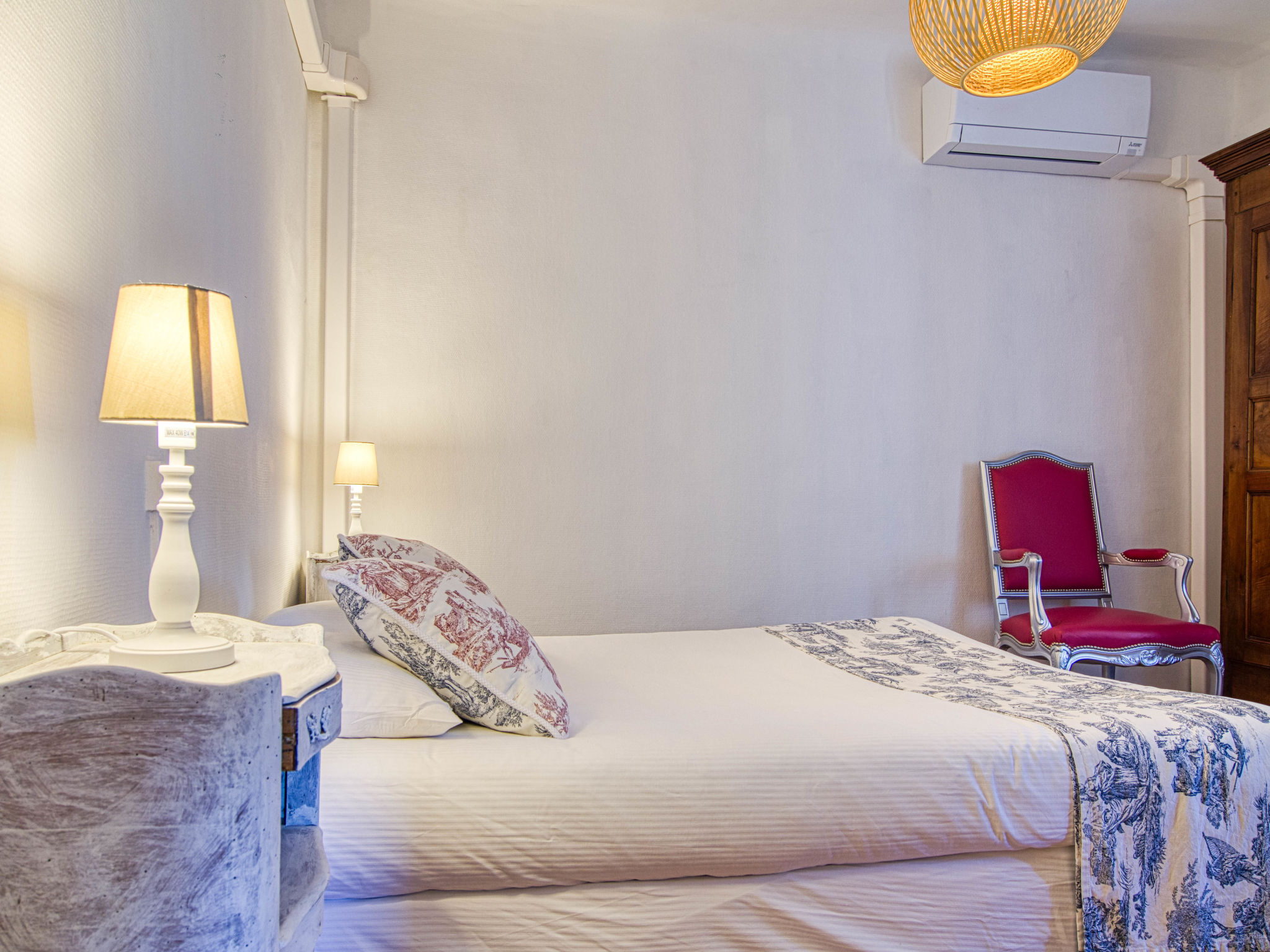 Ferme La Bastide de Magdeleine – Chambre, photo 28 sur 47