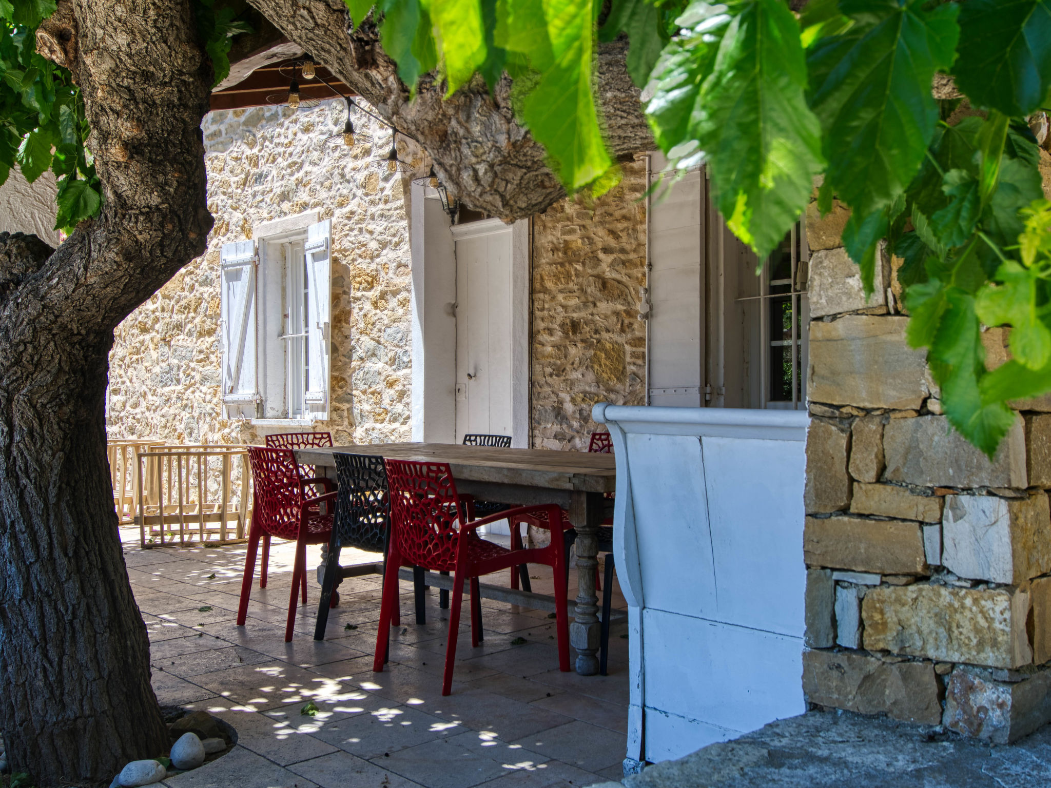 Ferme La Bastide de Magdeleine – Terrasse, photo 43 sur 47