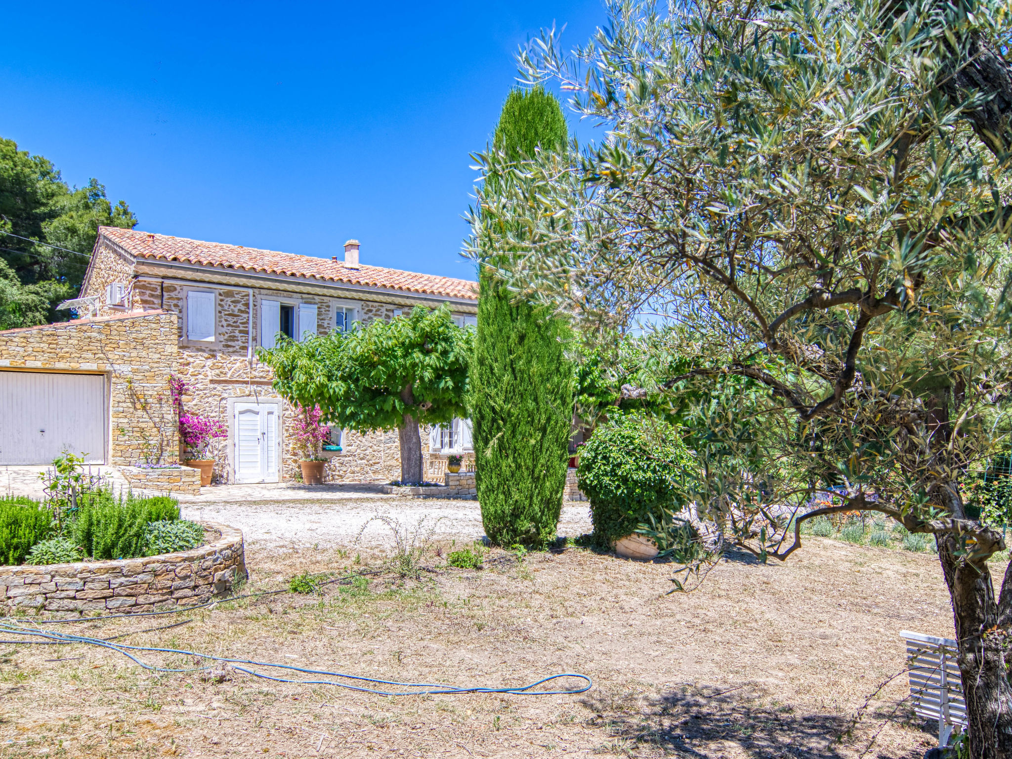 Ferme La Bastide de Magdeleine – Extérieur de la maison, photo 41 sur 47