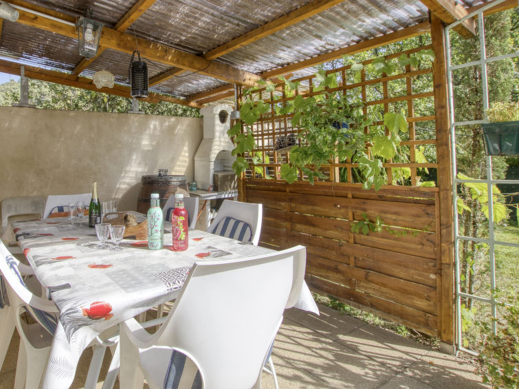 Search and Stay destination Le Castellet, Provence-Alpes-Côte d'Azur - France from AU$ 191. Le Brulat