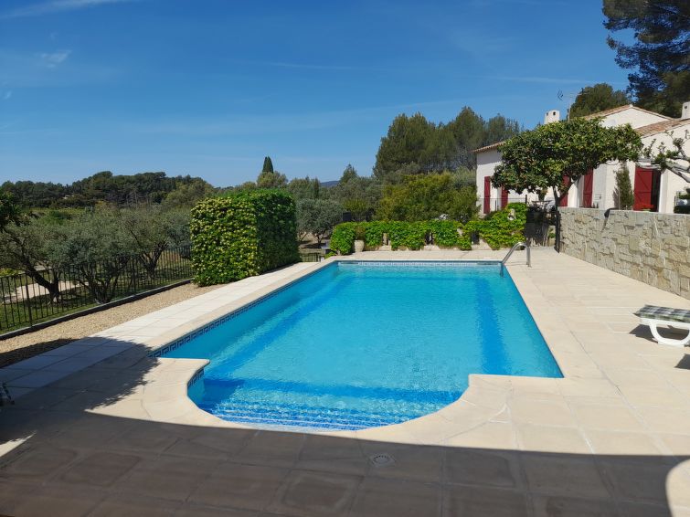 Search and Stay destination Le Castellet, Provence-Alpes-Côte d'Azur - France from AU$ 328. Le Mas Line