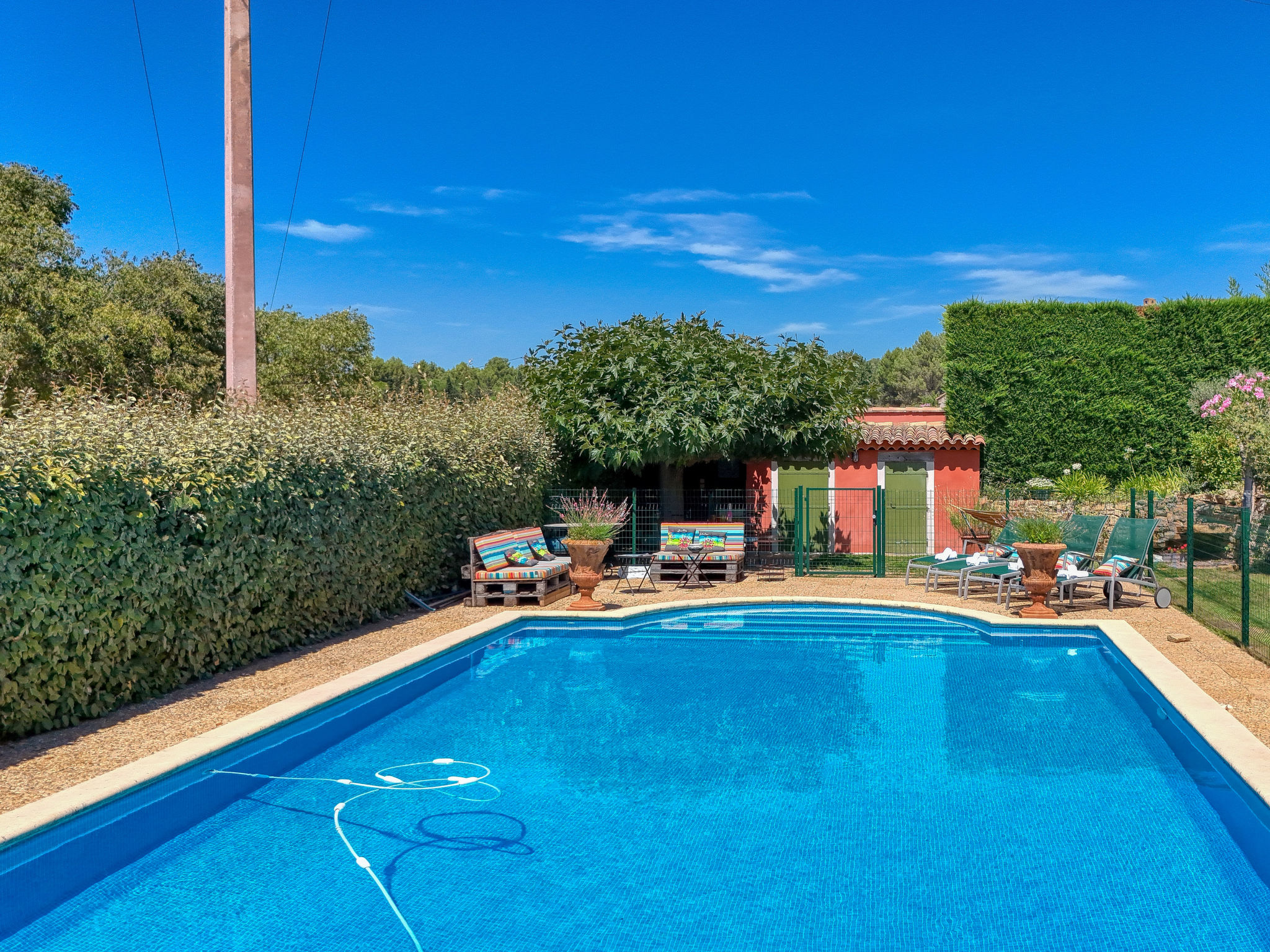 Vakantiehuis met privé zwembad in Le Beausset / Saint Anne d%$&Evenos (Frankrijk) voor 8 personen