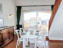 Appartement op 30 meter van het strand in Six Fours - thumbnail 6