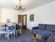 Licht appartement op 500 meter van strand Bonne Grace in Sanary-sur-Mer - thumbnail 4