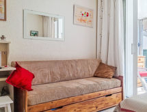 Knus appartement op 400 meter van het strand in Six Fours - thumbnail 4