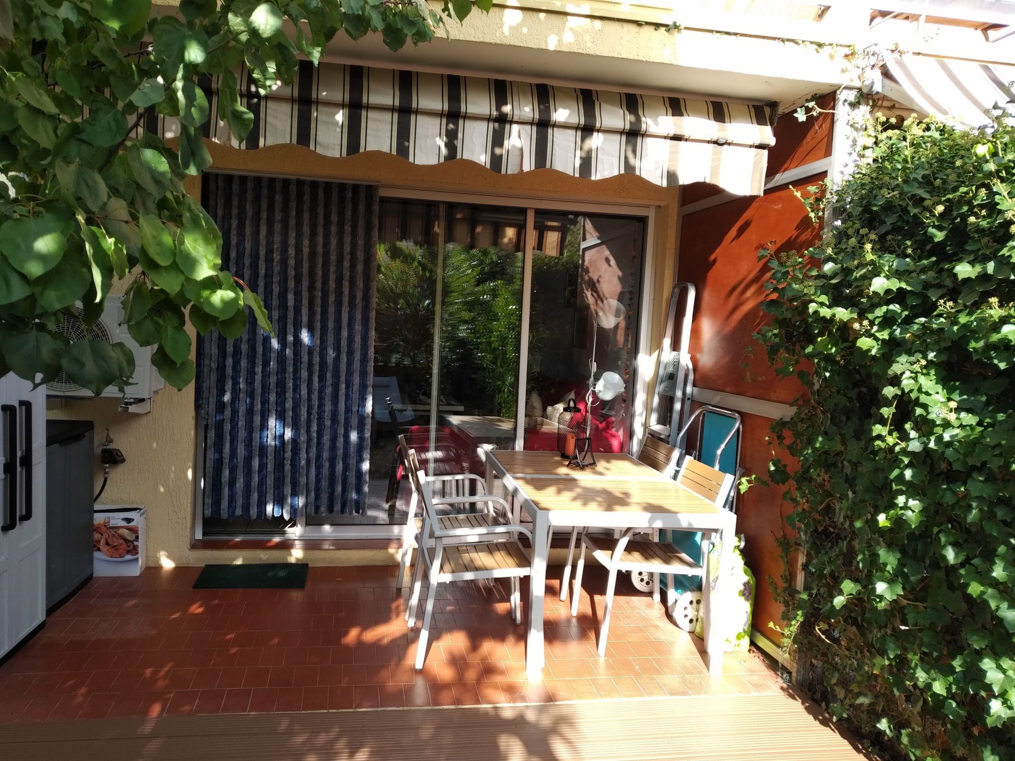 Vakantiehuis met omheinde tuin in Six Fours (Frankrijk) 1 hond is welkom