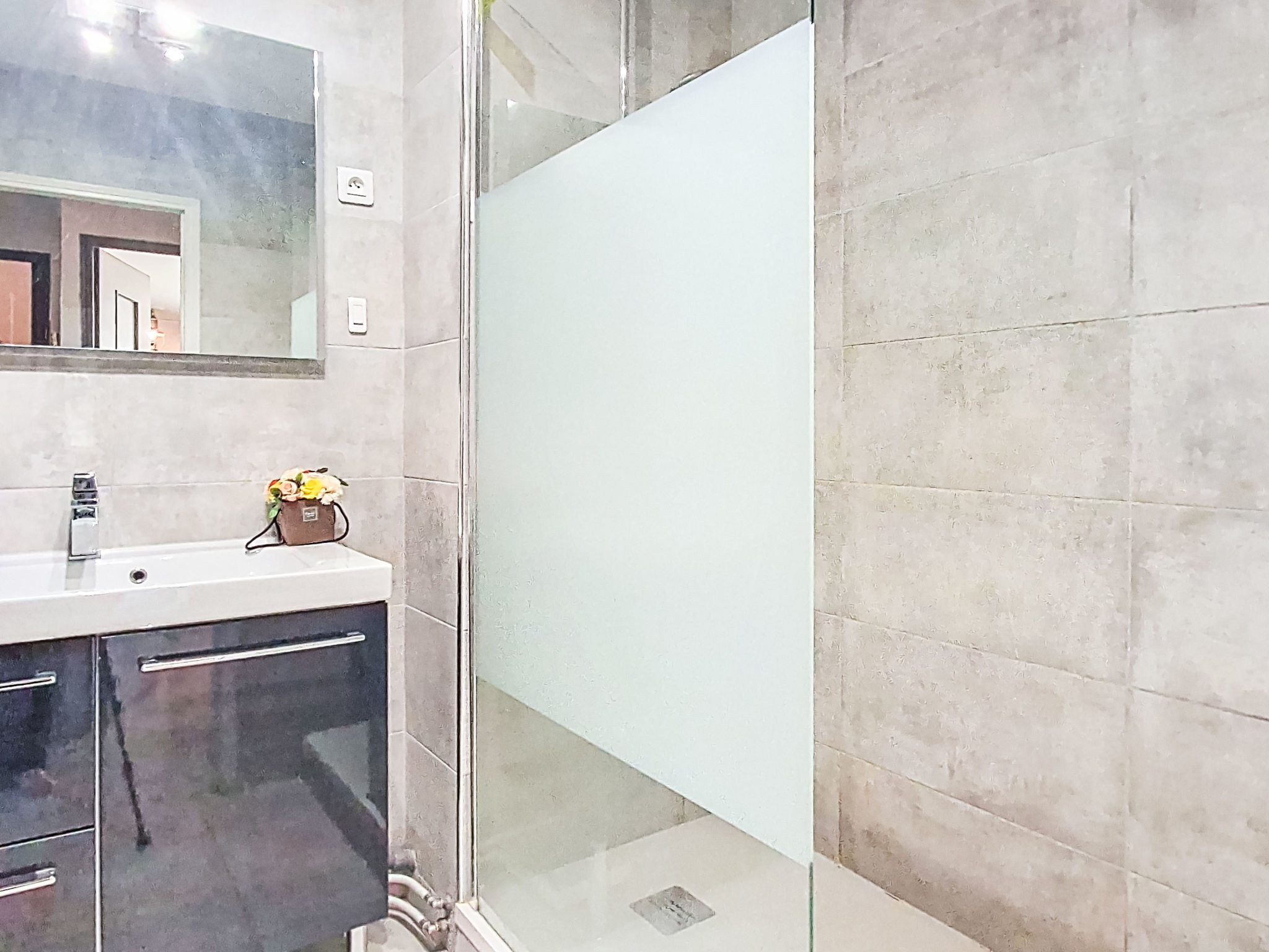 Baie du Soleil-Drinnen