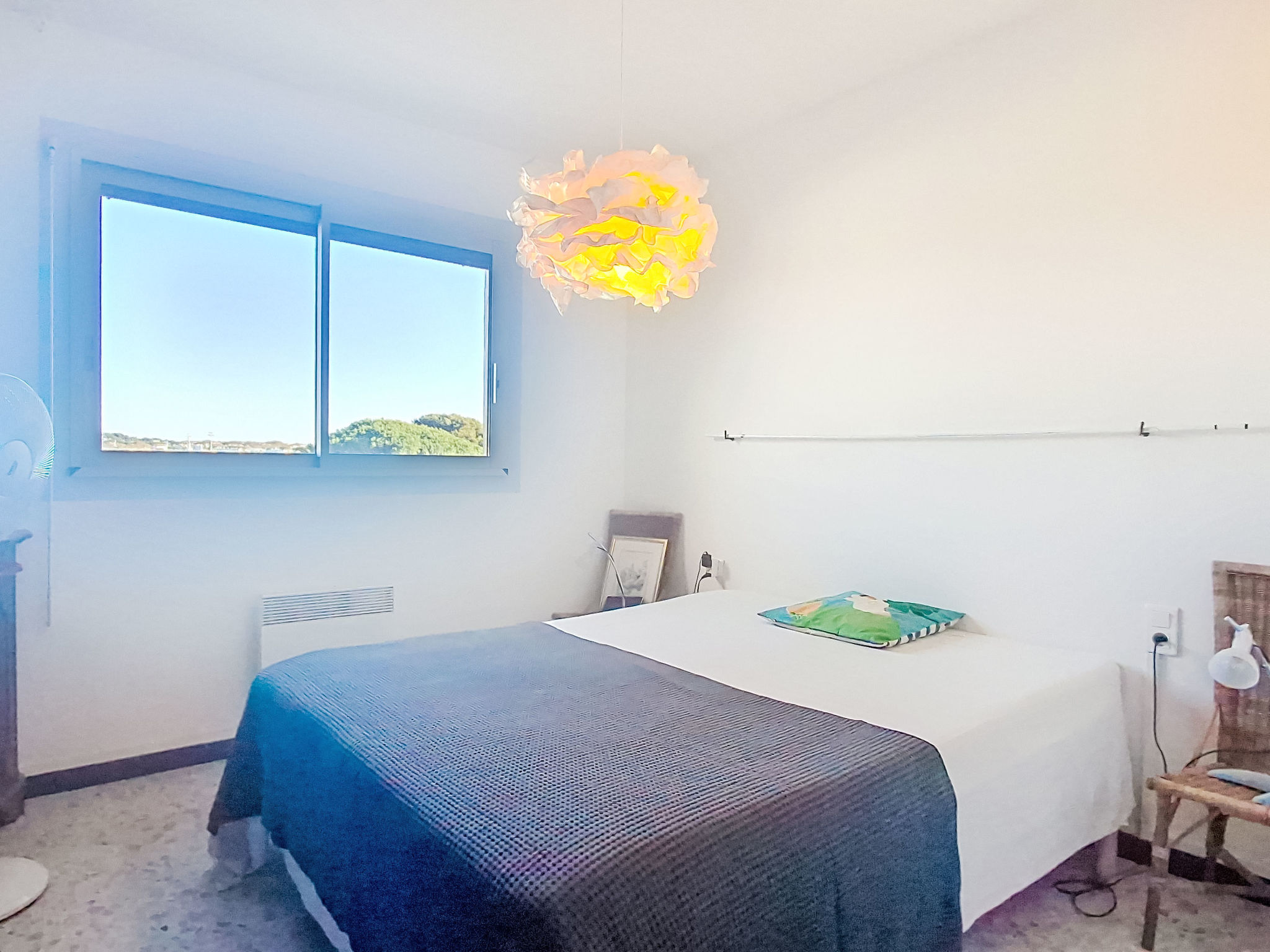 Baie du Soleil-Drinnen