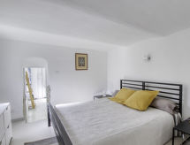 Mimosa: sfeervol appartement nabij strand en golf in Six Fours - thumbnail 4