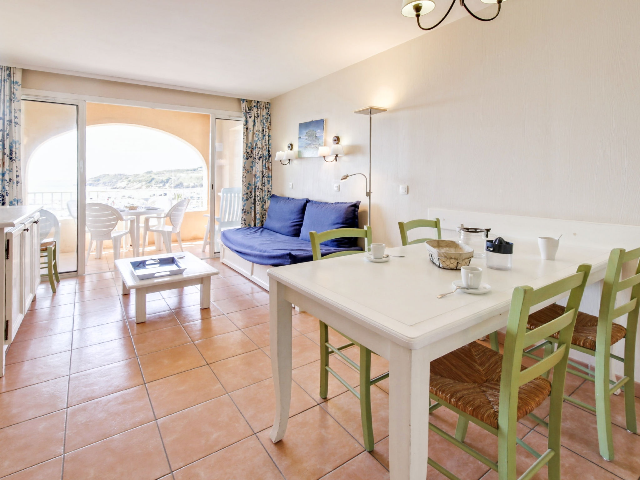Licht appartement op 100 meter van zandstrand La Coudoulière met zwembad - foto 9