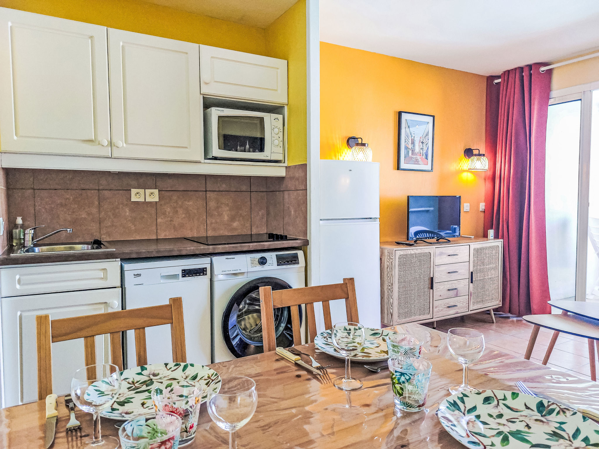 Kitchen / Dining Room