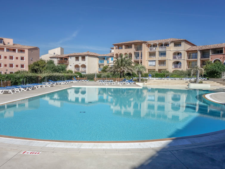 Search and Stay destination Six-Fours-les-Plages, Provence-Alpes-Côte d'Azur - France from AU$ 238. Les Rivages de Coudoulière