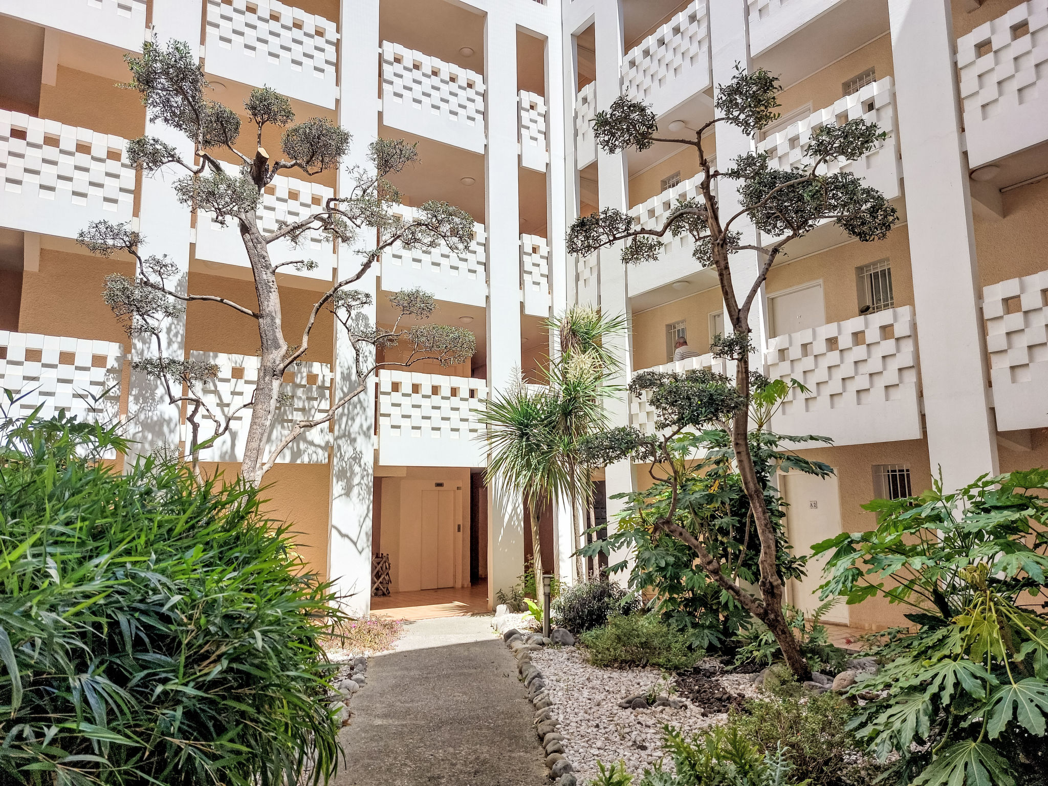 Knus appartement op 200 meter van het strand in Six Fours - foto 42