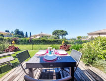 Stijlvol appartement voor 2 bij strand en golf in Sanary-sur-Mer - thumbnail 2