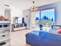 Les Terrasses d'Azur: Modern appartement met zeezicht op de Côte d'Azur - thumbnail 4