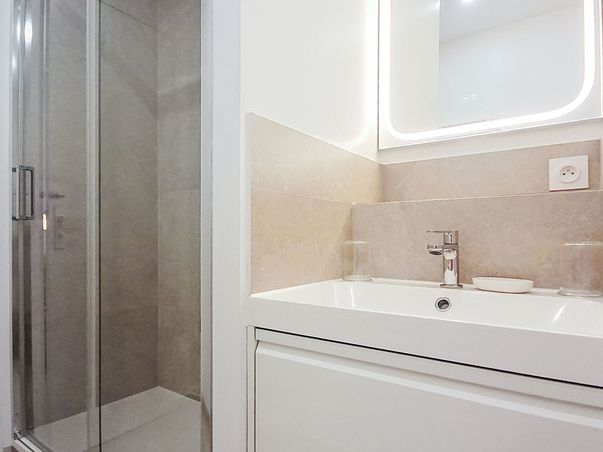 Les Amandiers-Binnen