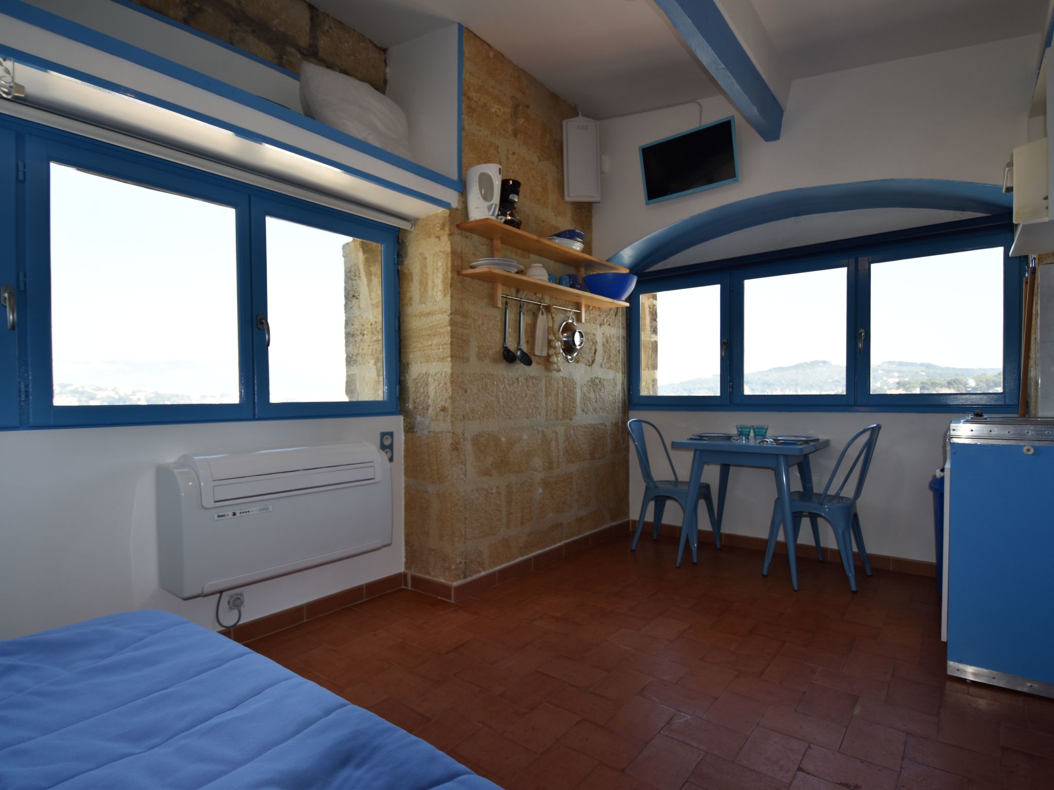 Le Provence Plage-Image-tags.info