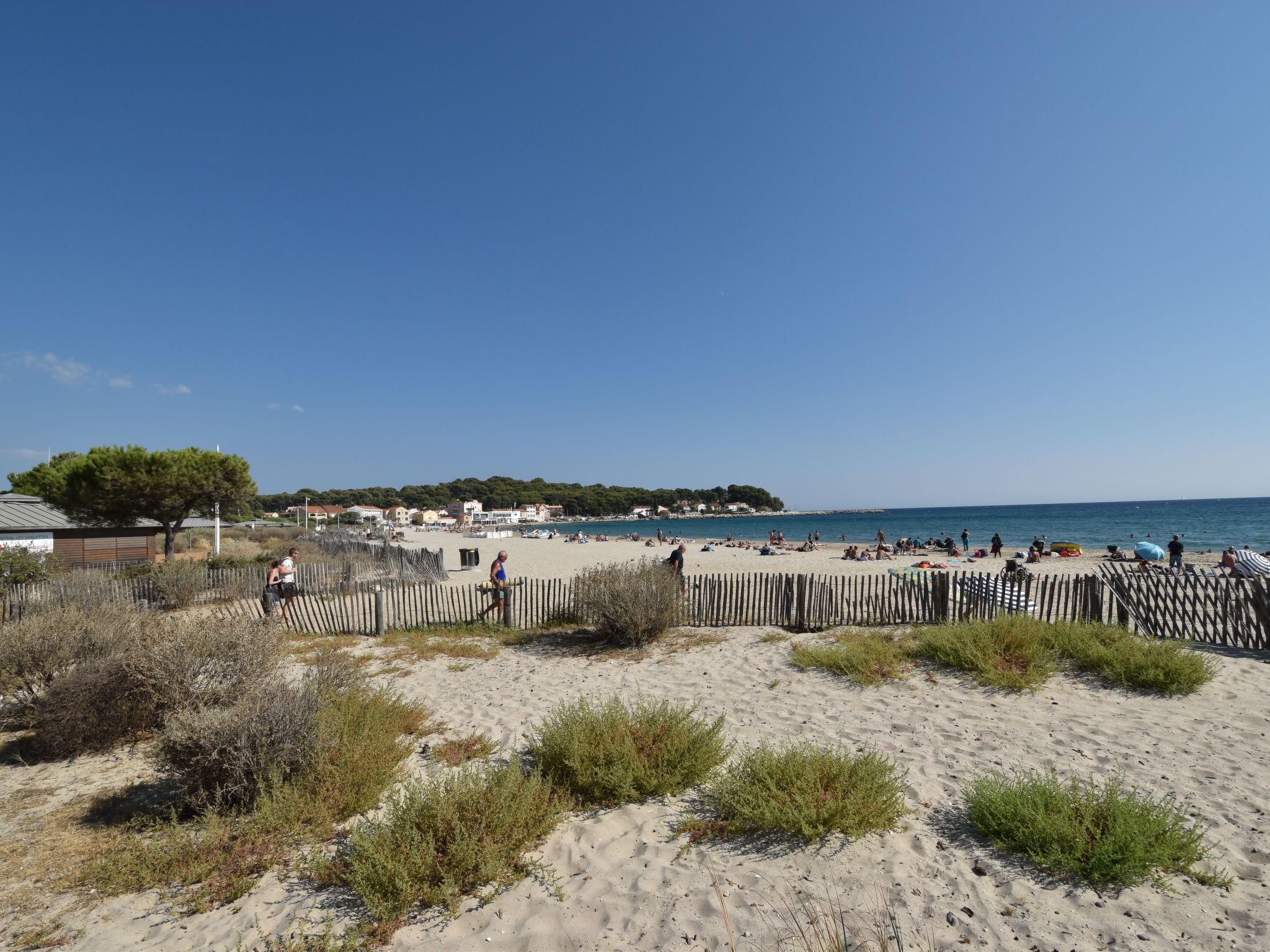 Le Provence Plage-Image-tags.info
