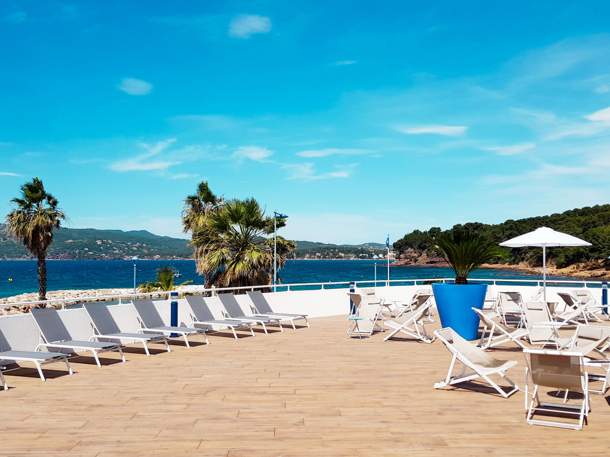 Le Cap Azur — Pool Outdoor (4 of 23)