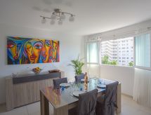Licht appartement vlakbij strand en haven in Toulon - thumbnail 3