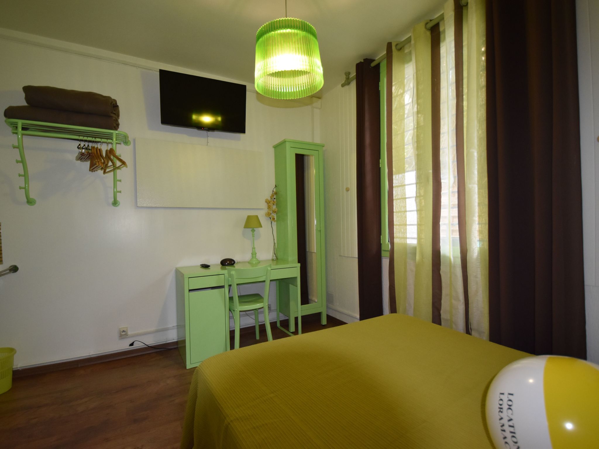 Villa 4 Schlafzimmer-Image-tags.info