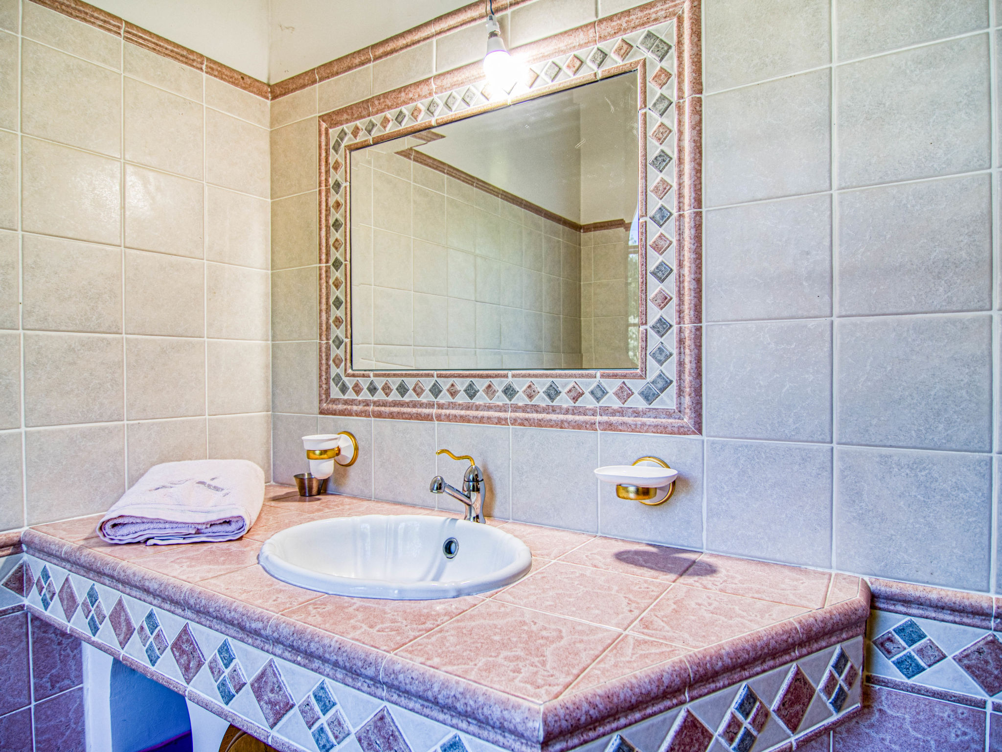 Maison La Bonne Nouvelle – Salle de bains, photo 48 sur 71
