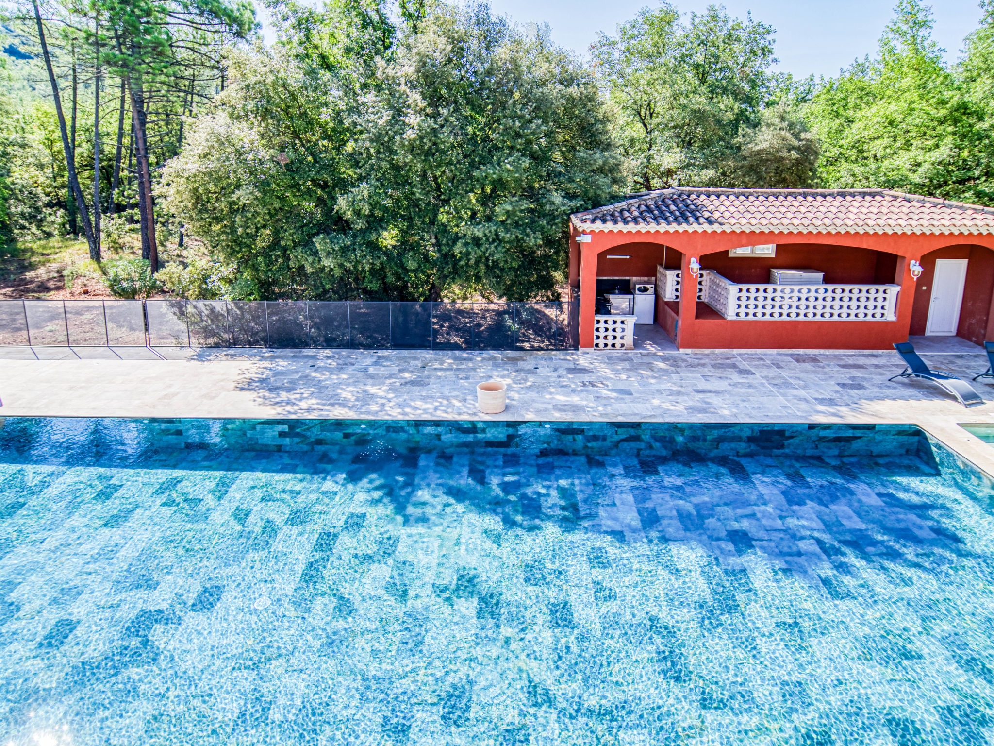 Maison La Bonne Nouvelle – Piscine extérieure, photo 56 sur 71