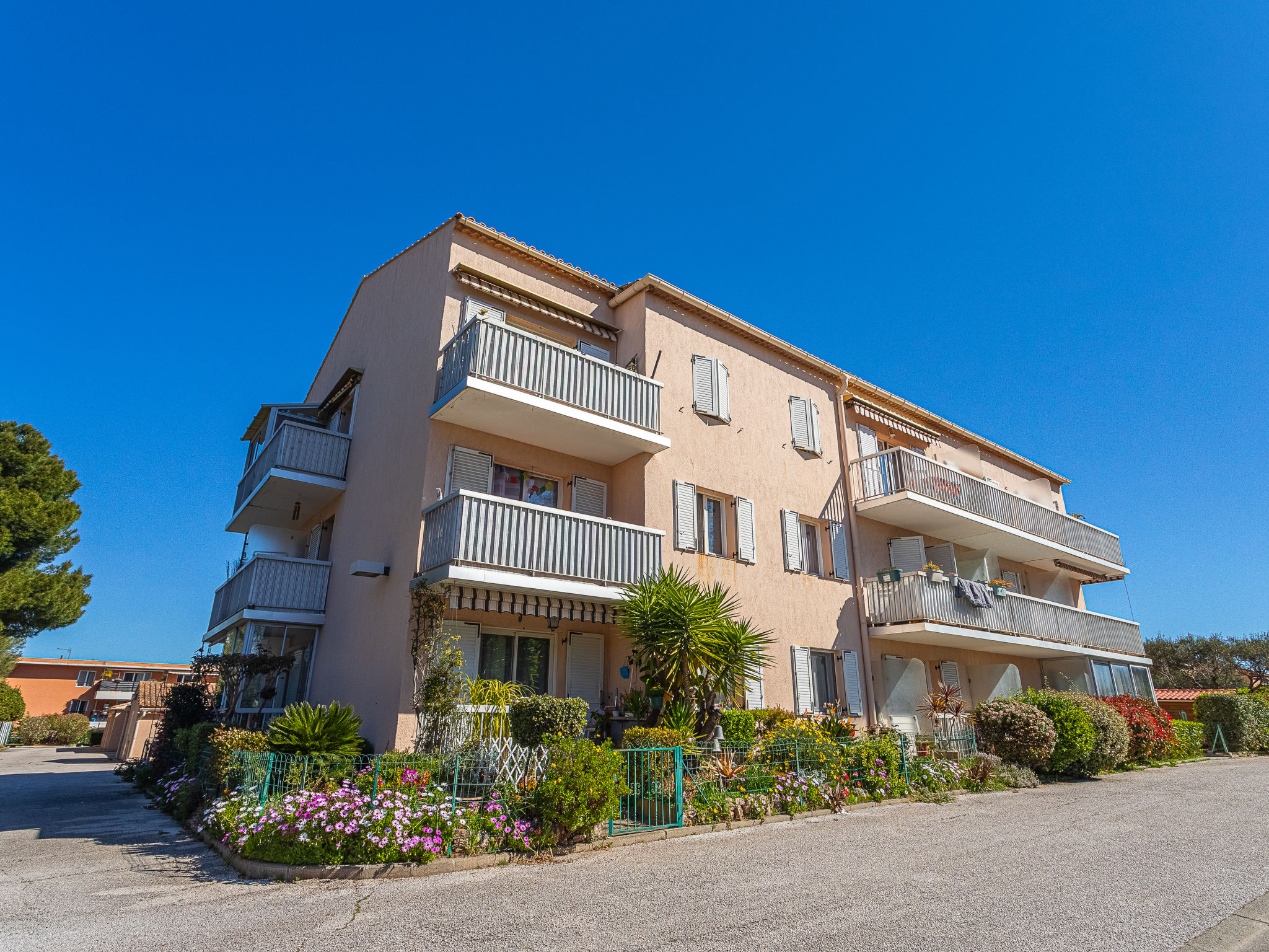 Photo of Les Lavandes