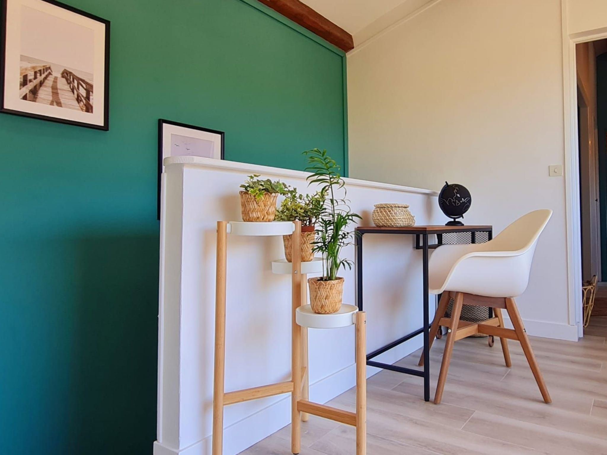 Photo of im Herzen eines Weinguts, Terrasse und Balkon mit Bergblick, Schwimmbad