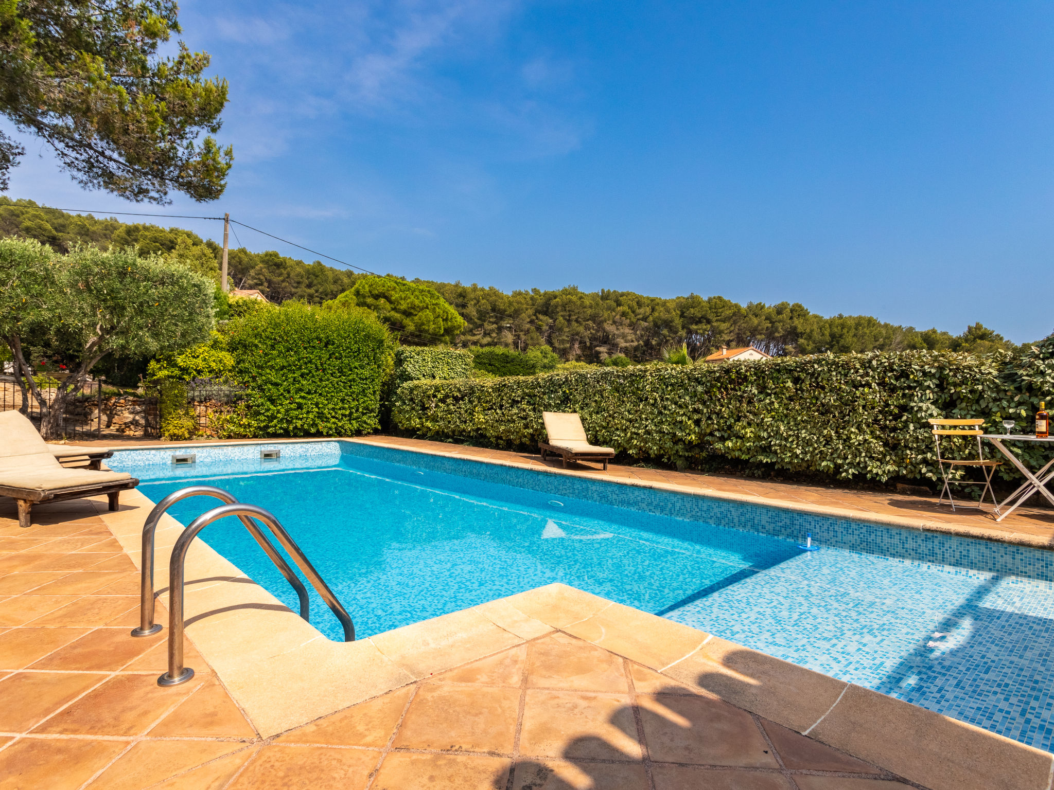 Carqueiranne accommodation villas for rent in Carqueiranne apartments to rent in Carqueiranne holiday homes to rent in Carqueiranne