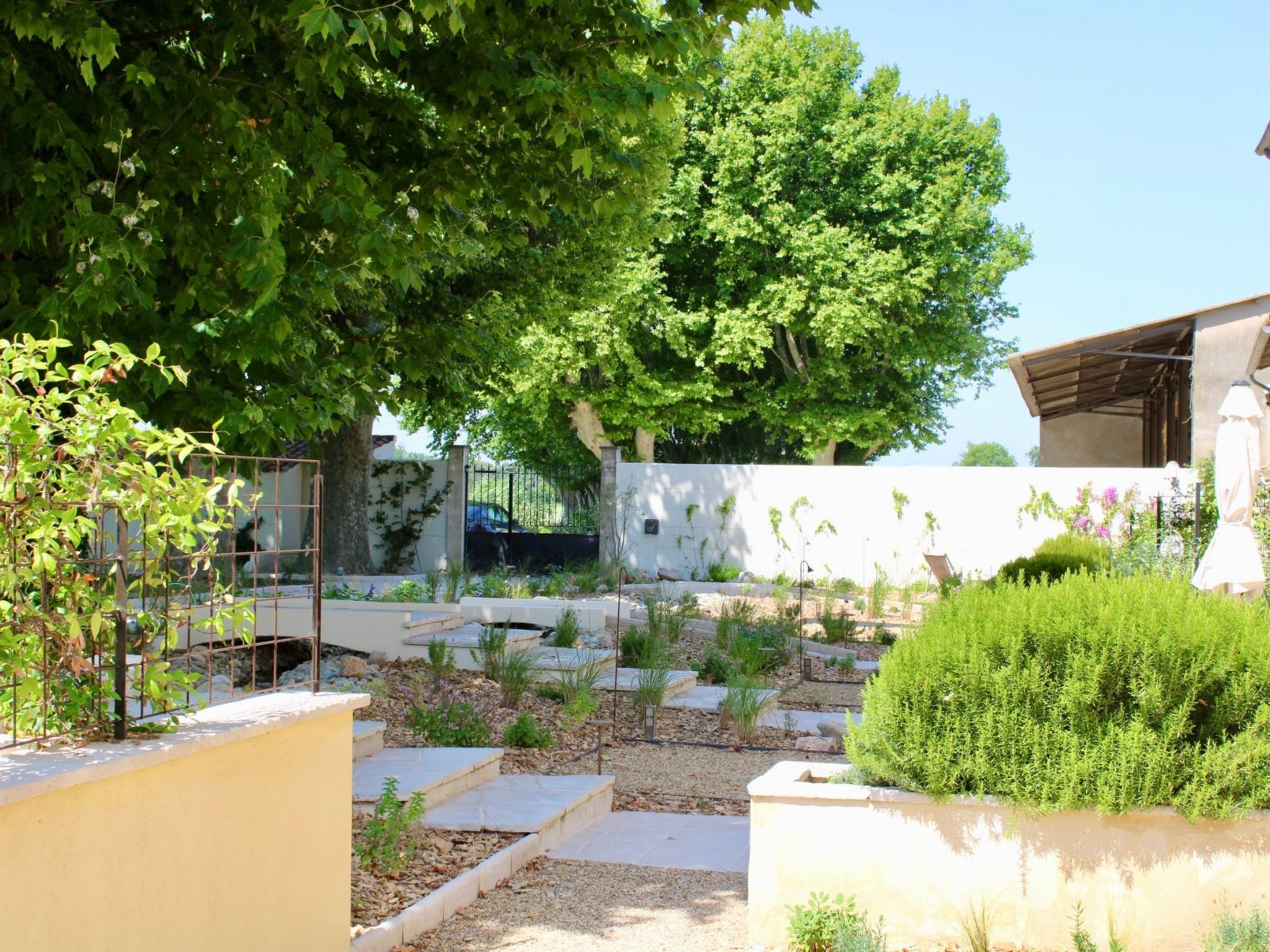 Alpilles-Image-tags.info